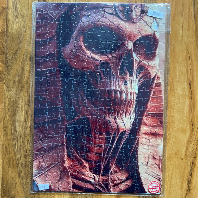 Mummy limited to 1 A3 200 piece jigsaw