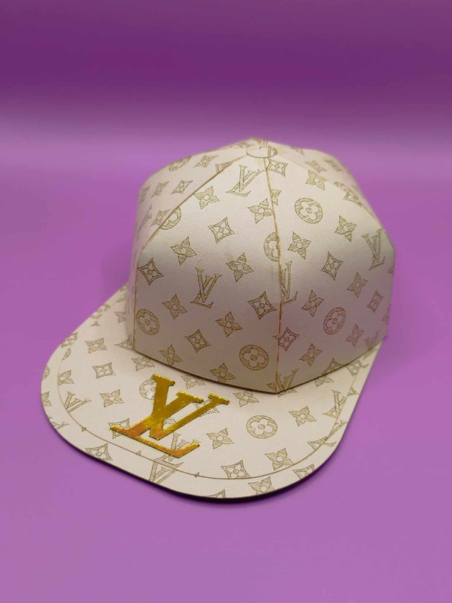 Boîte cadeau casquette "Louis Vuitton" 2