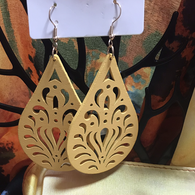 Yellow Dangling Earrings- YDE58