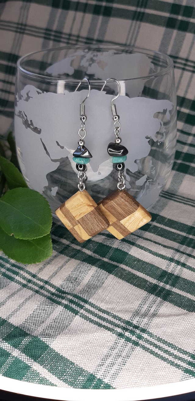 Boucles d'oreilles bois et pierres naturelles