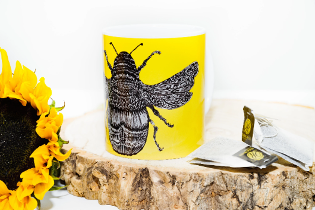 Bee Happy Ceramic Mug