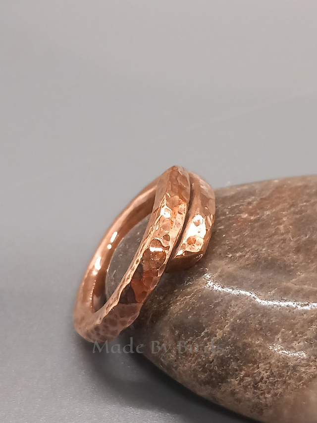 Chunky Copper Hammered Closed Bypass Ring 
