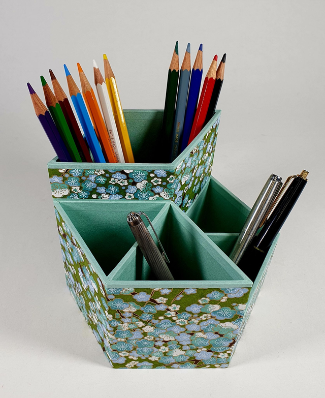 Porte crayon / Pencil Holder, B