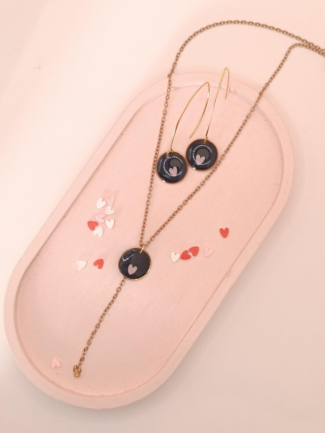 Parure discrète rose et bleue