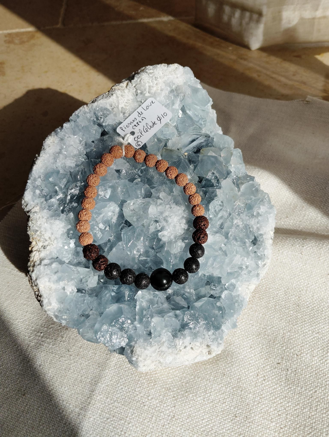 N06 Pierre De Lave/Oeil Céleste 