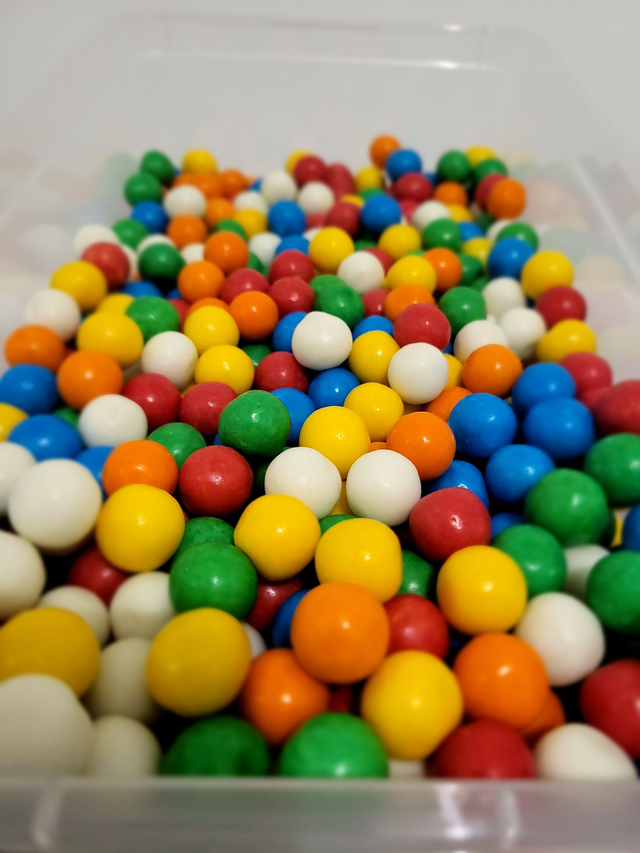 Billes de chewing gum multicolores (100g)