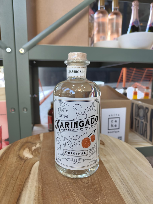 Xaringado Aguardente de Medronho