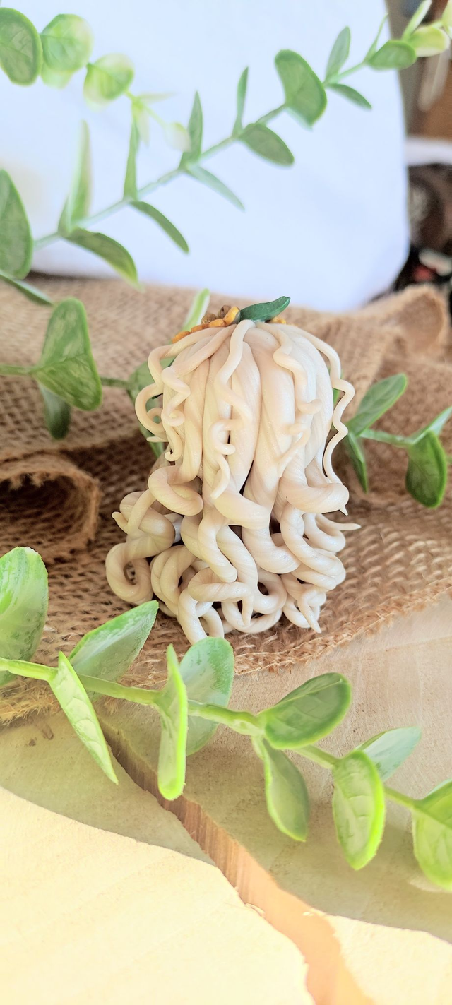 đ» Gardienne des MarĂ©es Solaires â Jaspe OcĂ©an & Couronne de Fleurs DorĂ©es đż