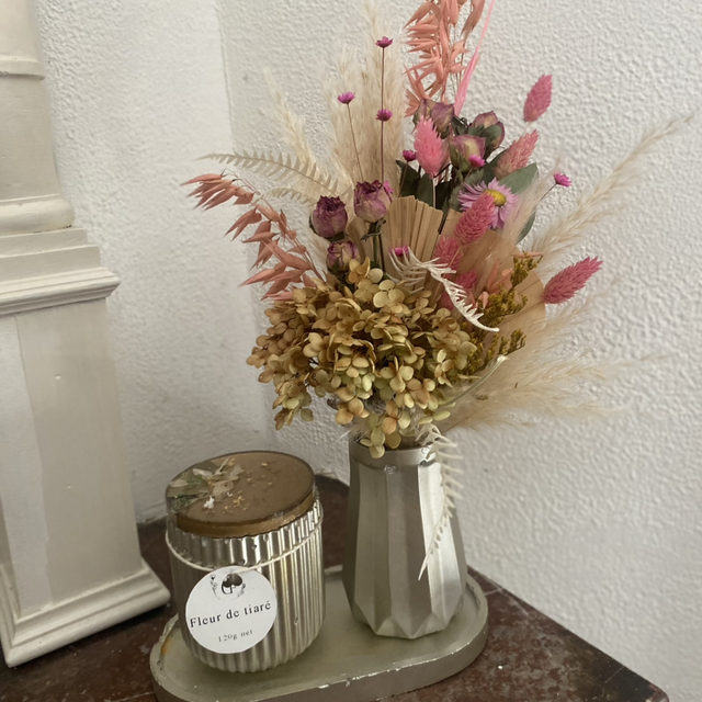 Ensemble en béton doré 