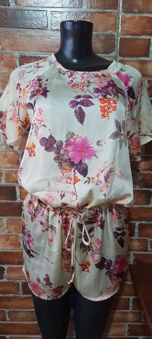 Macaquinho Florado Cetim.