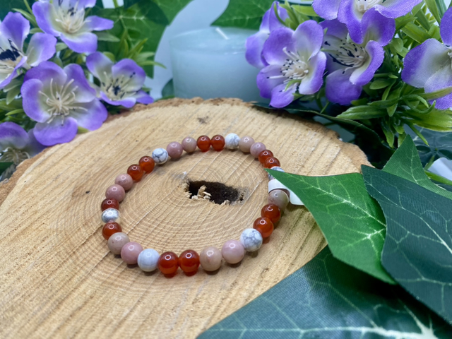 Cornaline, Howlite &amp; Rhodonite