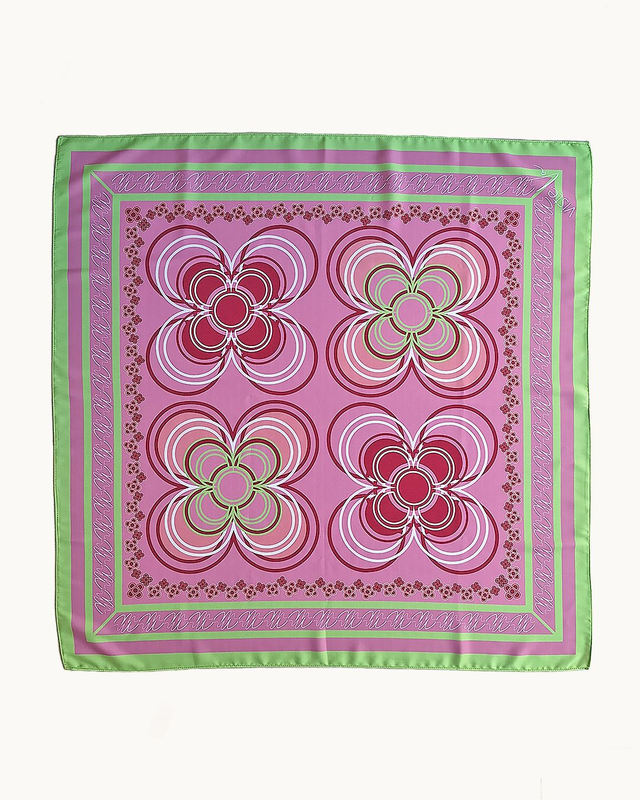 Flor Panot Barcelona F-02 pañuelo medium