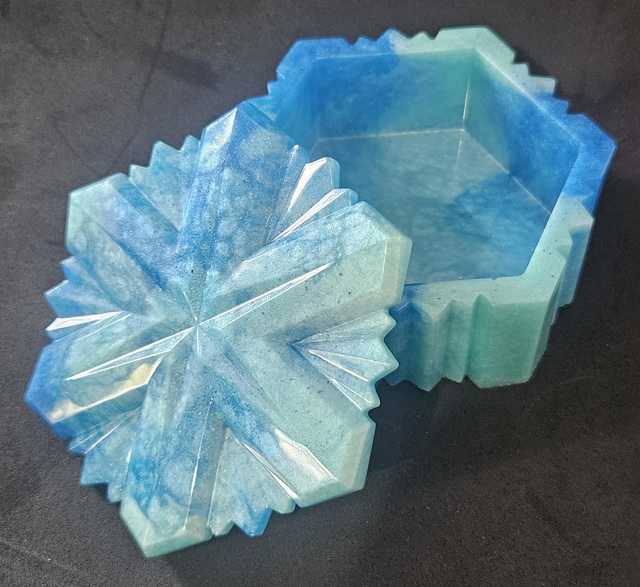 Snowflake Trinket Box
