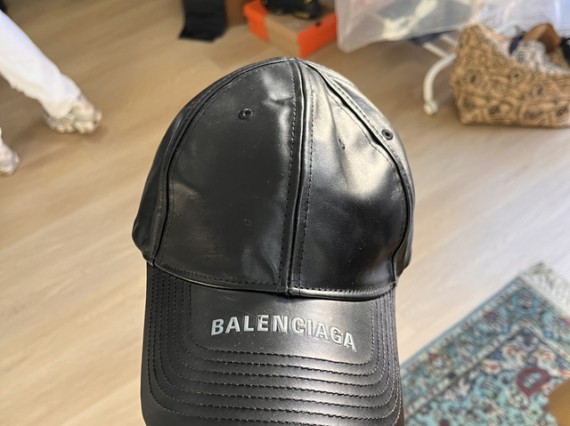 Balenciaga cap 