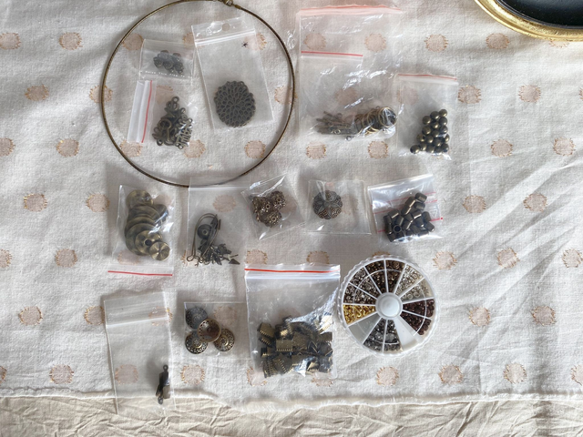 Lot d'apprêts bijoux couleur bronze