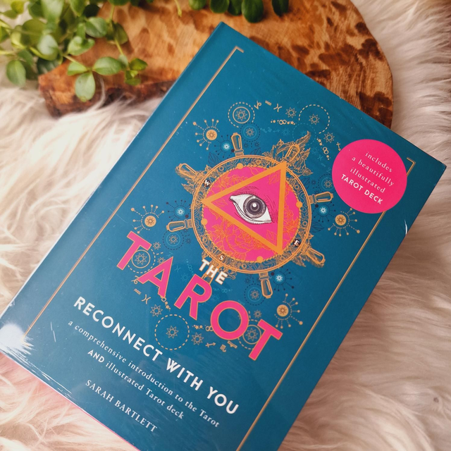 The Tarot Reconnect With You by Sarah Barlett
