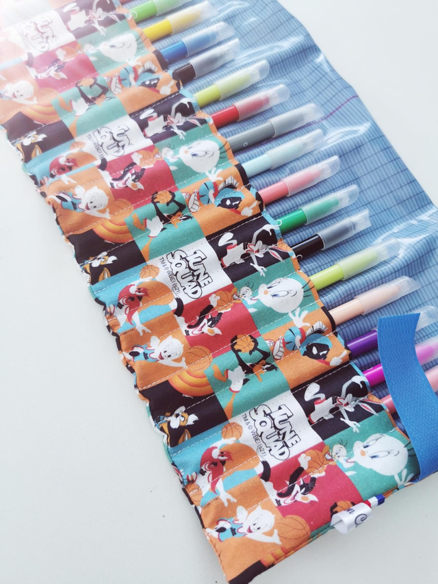 Trousse à enrouler Looney Tunes