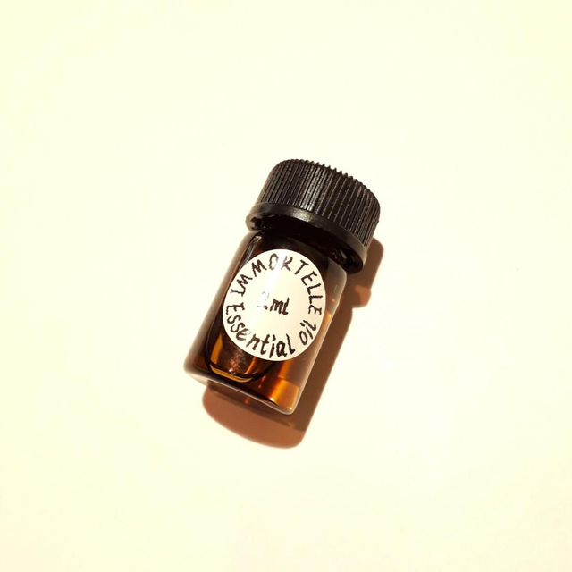 Helycrysum Italicum 100% Pure Essential Oil 2 ml