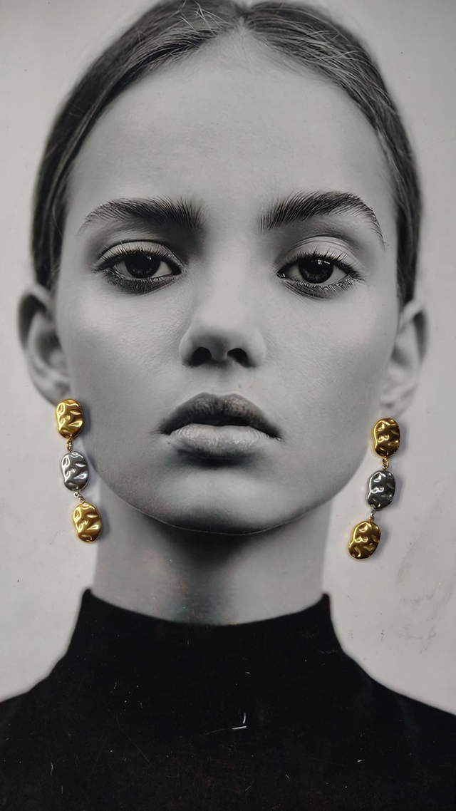 Orecchini lunghi martellati