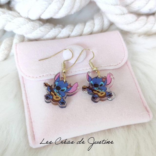 Boucles d&#039;oreilles Stitch 