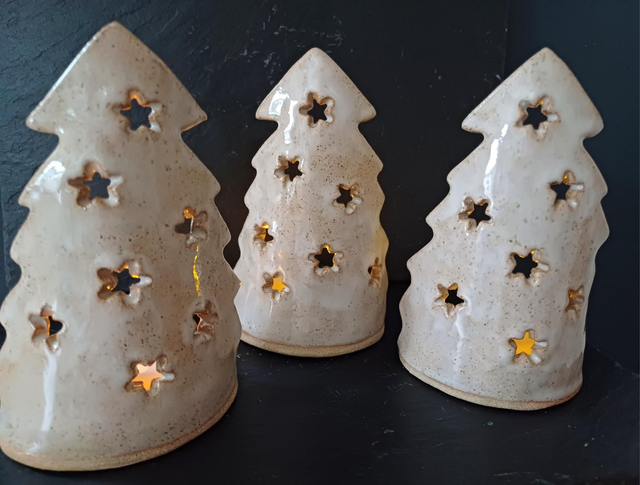 Speckled white Christmas tree luminary 