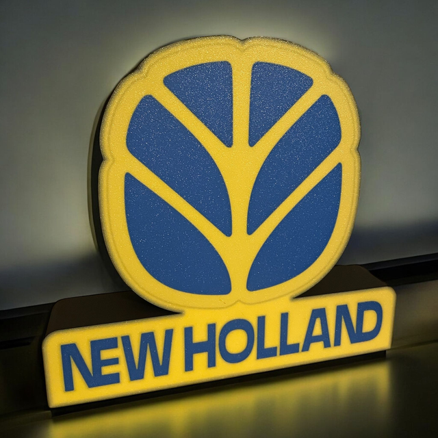 Lampe 3D New Holland LED - Pour les passionnés d’agriculture ! 