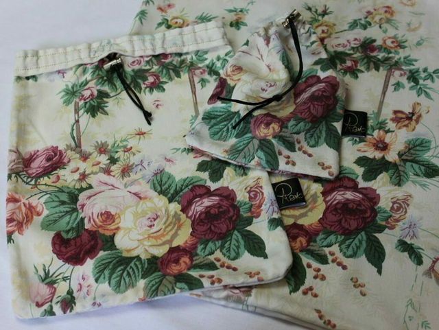 Dream Shrubs pouches set