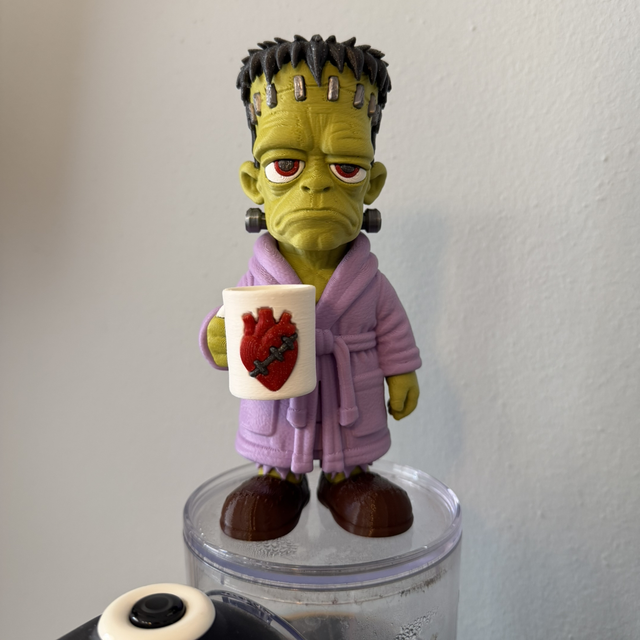 Frankenstazzo il Frankenstein che al mattino.. non capisce un caxxo
