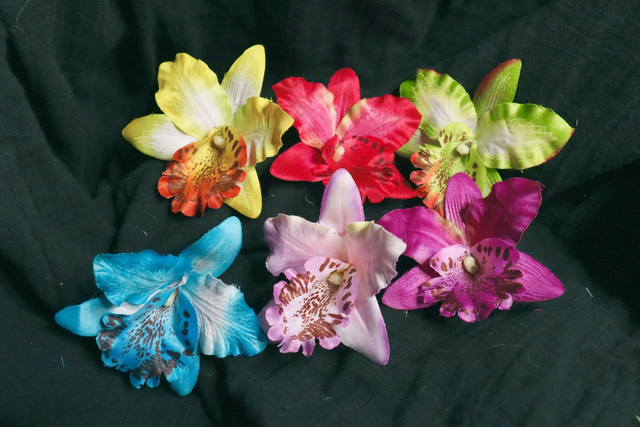 Hair flowers • Orchid