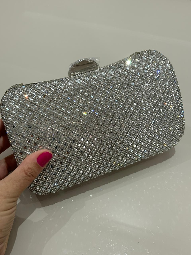 CLUTCH RETANGULAR BORDAS ARREDONDADAS BRILHO FECHO REDONDO CROMADO PRATEADO - 2 OPÇÕES DE ALÇA (FSS-72)