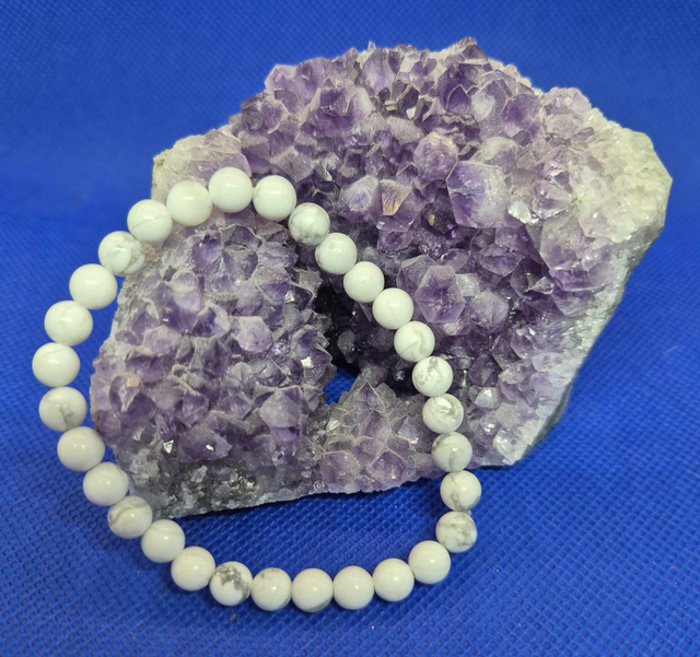 Howlite 