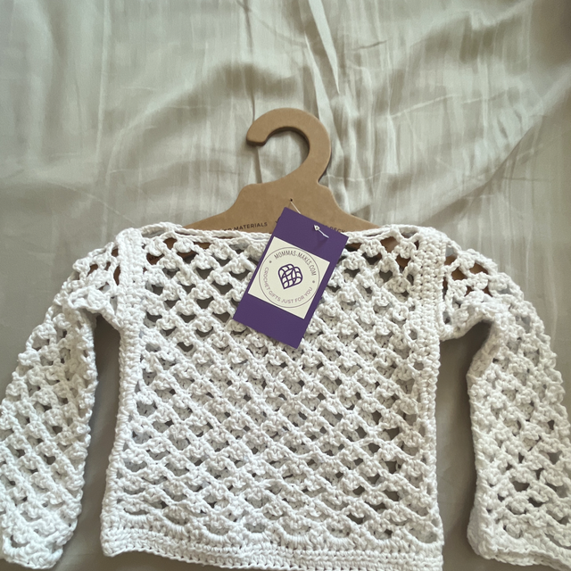 Baby’s top approx age 0-3 months