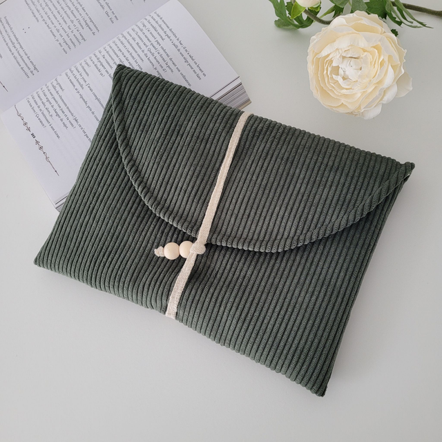 Pochette à livre Romy - Personnalisation des tissus -