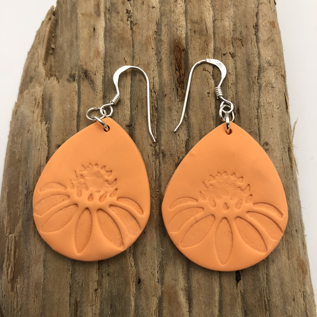 Orange Daisy drops