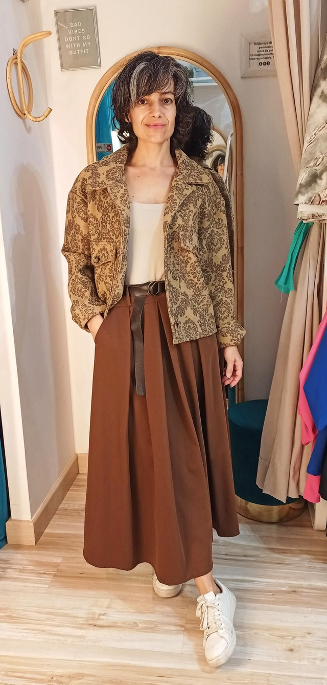 Falda midi cinturon