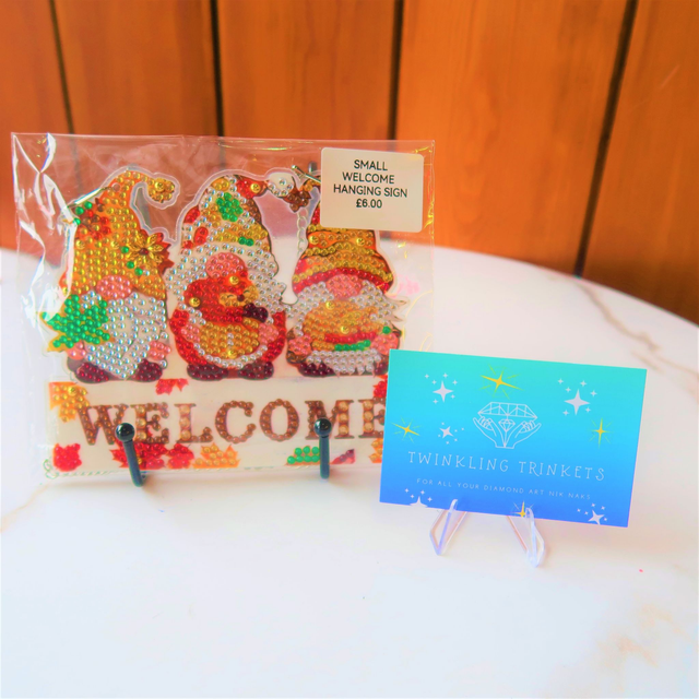 Small Welcome Hanging Sign