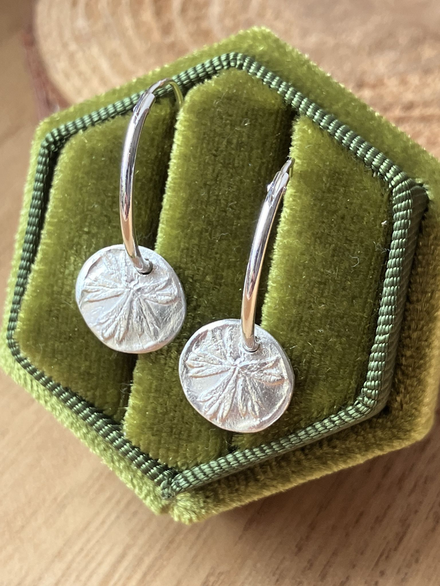 Boucles d'oreilles en argent - feuille de géranium sauvage – collection "empreintes botaniques"