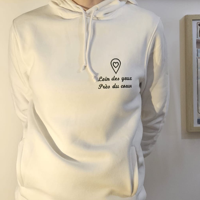 Sweat unisexe "Loin des yeux, prés du cœur"