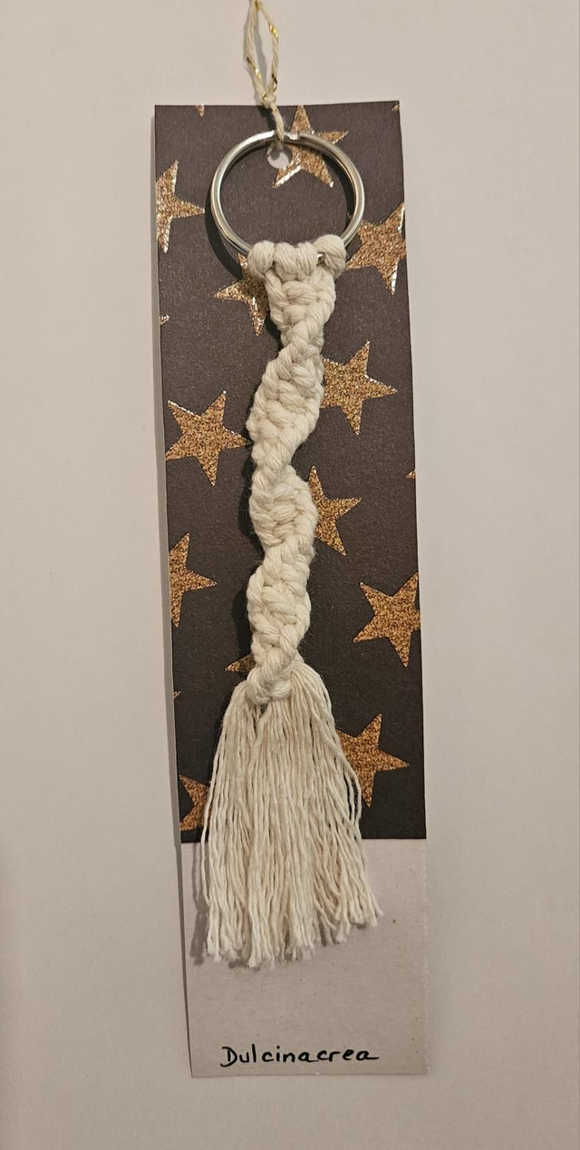 Porte clés macramé