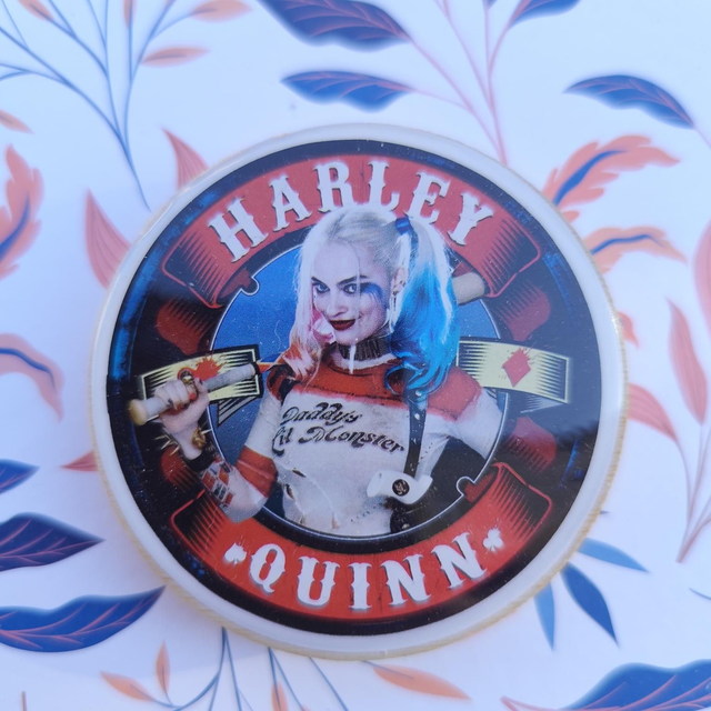 Décapsuleur magnétique Harley Quinn 