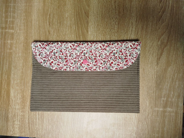 Pochette livre - Collection 2025