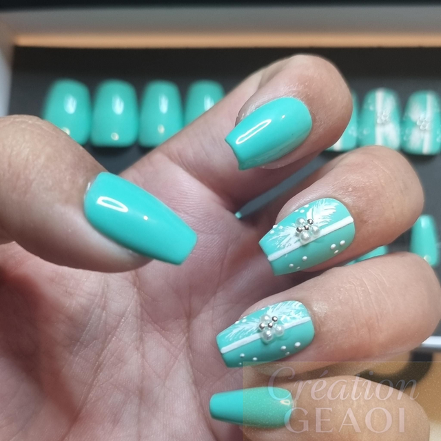 Mix Pearl green little coffin xs