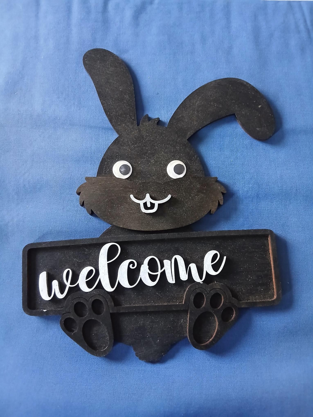 Lapin noir Welcome