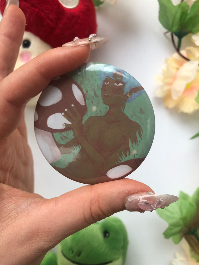 Elfi speaks to mushroom