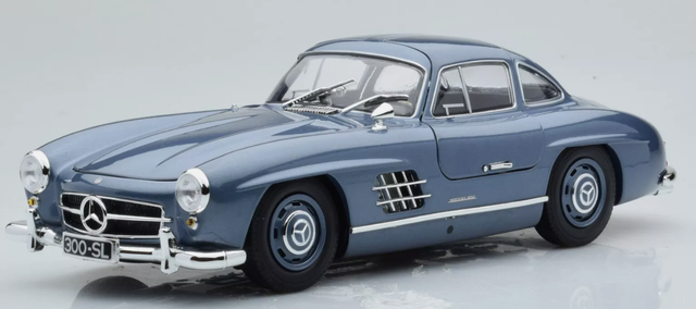 Mercedes Benz 300 SL W198 1955 light blue met. Minichamps 1:18