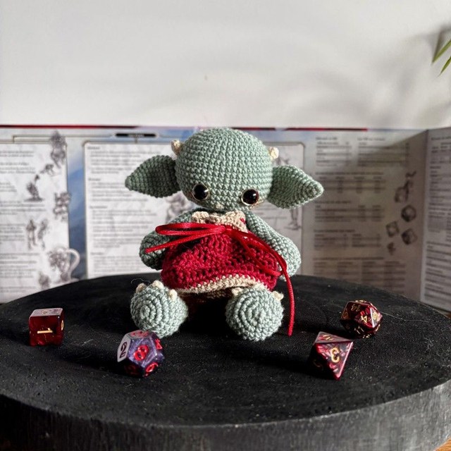 Goblin Dice Bag - Green with red bag