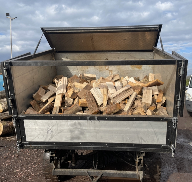 Tipper load of seasoned firewood (Small)
