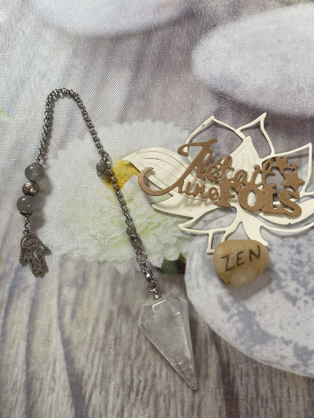 Pendule Hexagonal “Gardien de Lumière” - Cristal de Roche