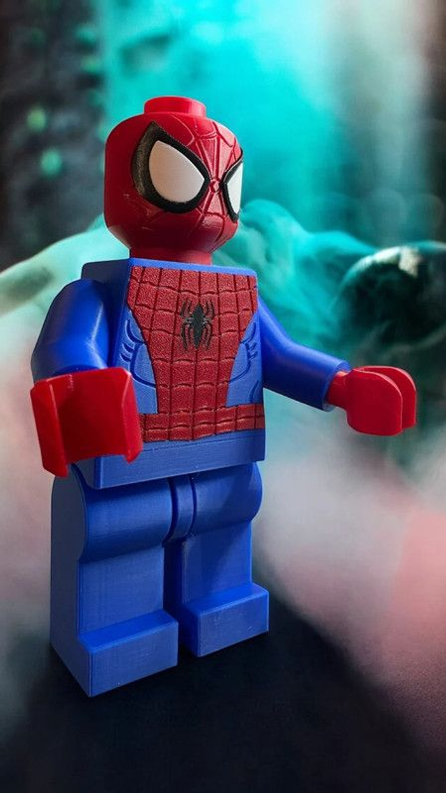 Figurine LEGO Spider-Man XL – 20 cm