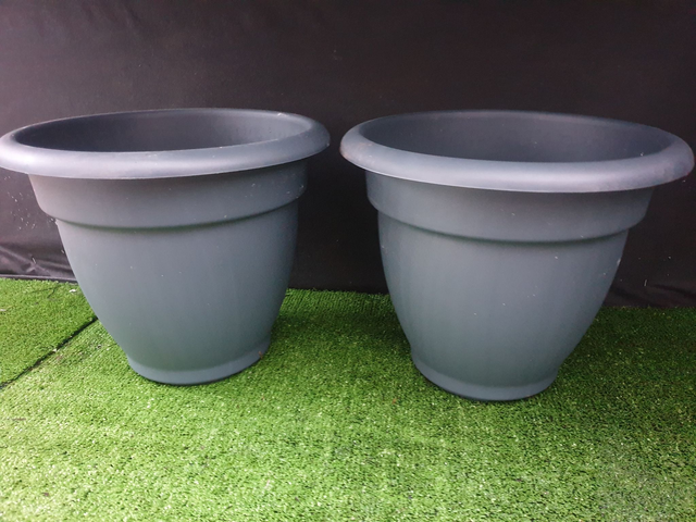 Hard Plastic Round Patio Planter - Dark Grey